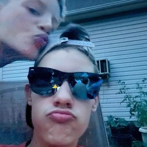 Meet your Posher, Peter